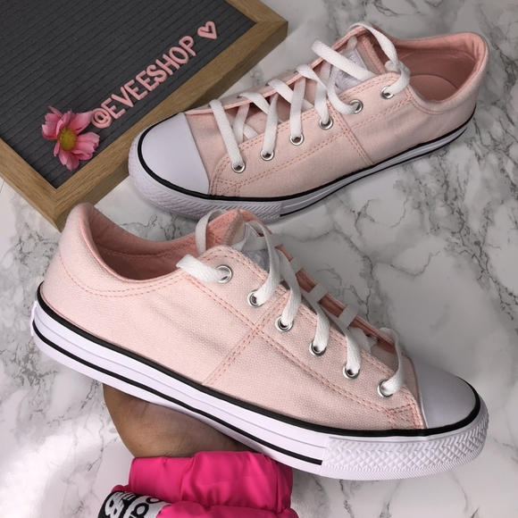 chuck taylor madison ox